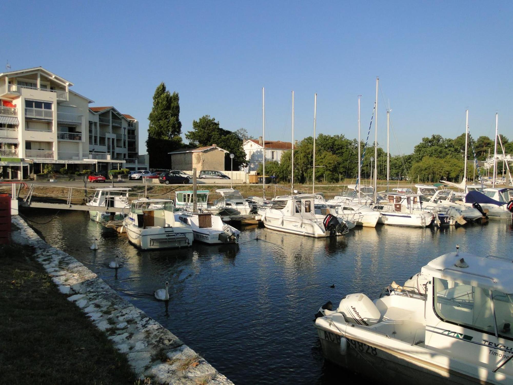 Ferienwohnung Les Marinas De Cassy Lanton Exterior foto